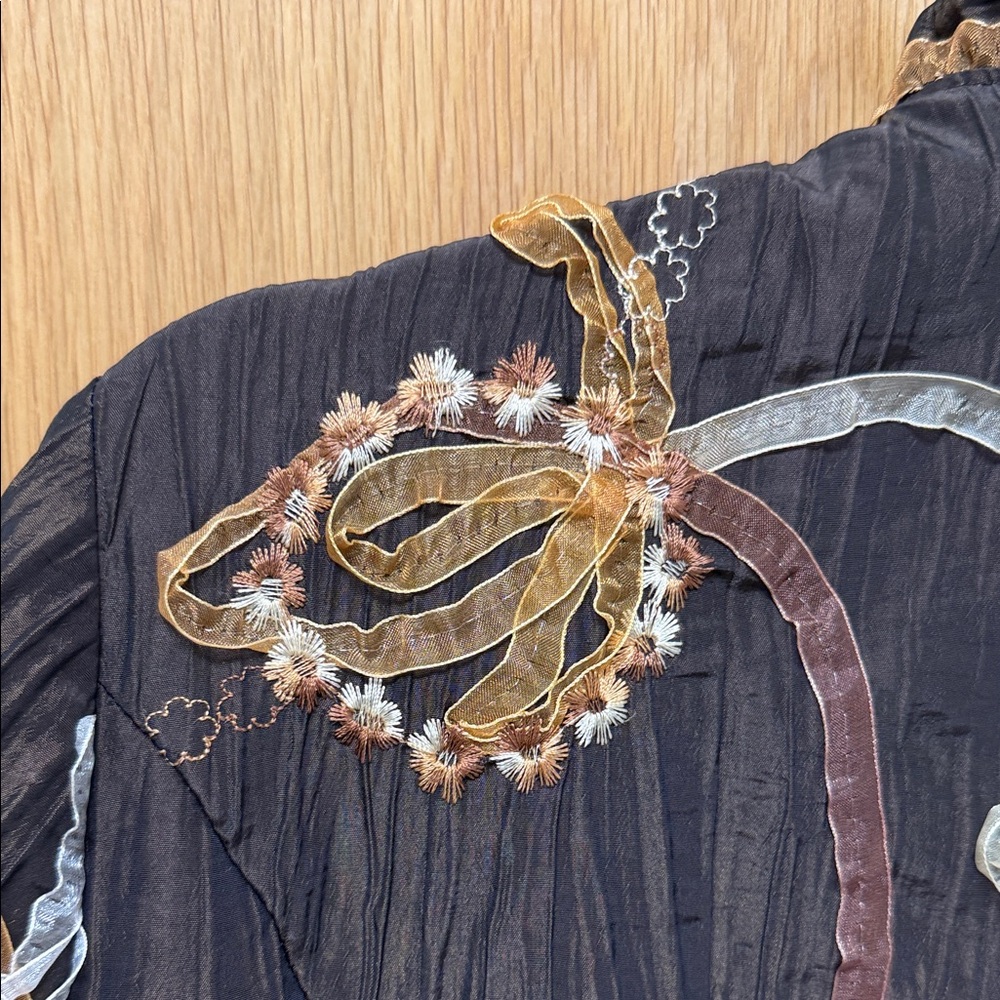 Agora iridescent brown Ruffle-Trim floral Arsty Boho Art to Wear Jacket - Picture 8 of 8